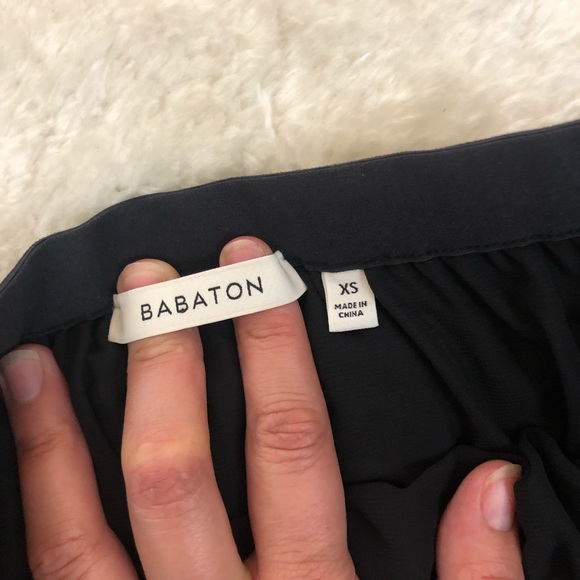 Aritzia Babaton Jude Pleated Midi Skirt - Picture 5 of 8